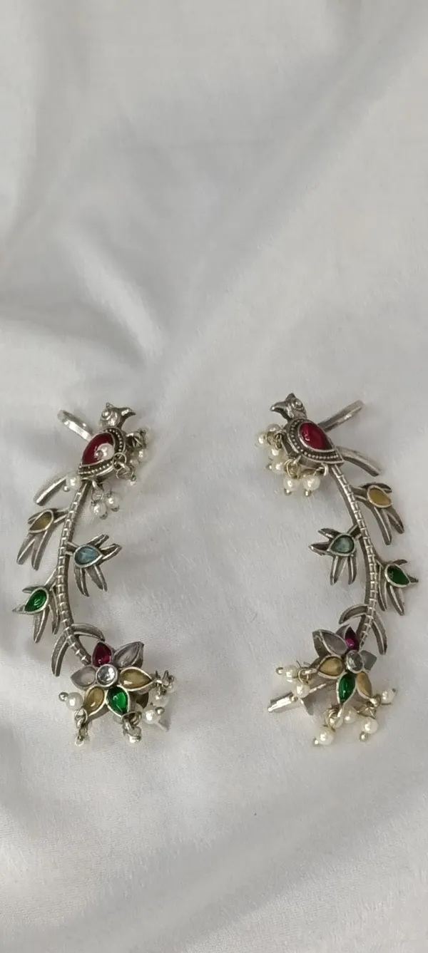 Satarangi_Pushp_Ear_Cuff_Oxidised_Earring_[Variable-5]