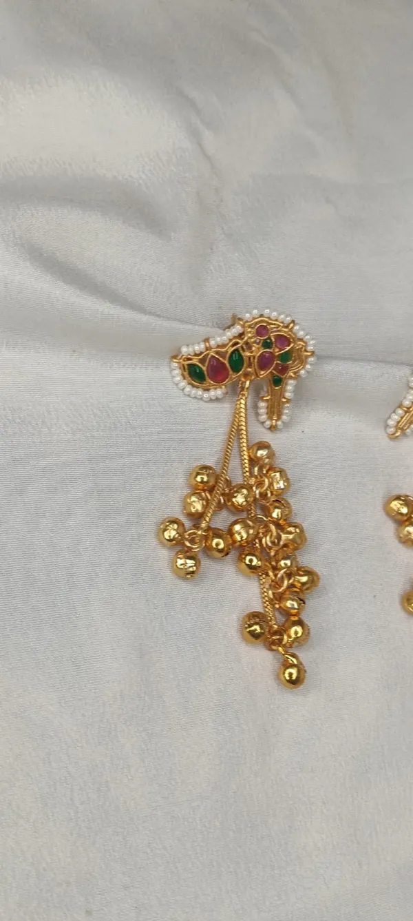Noor_Kashmiri_Jhumkis_Earrings