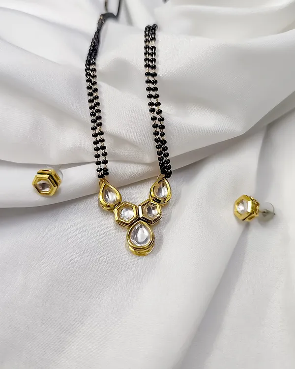 Kundan_Elegance_Mangalsutra