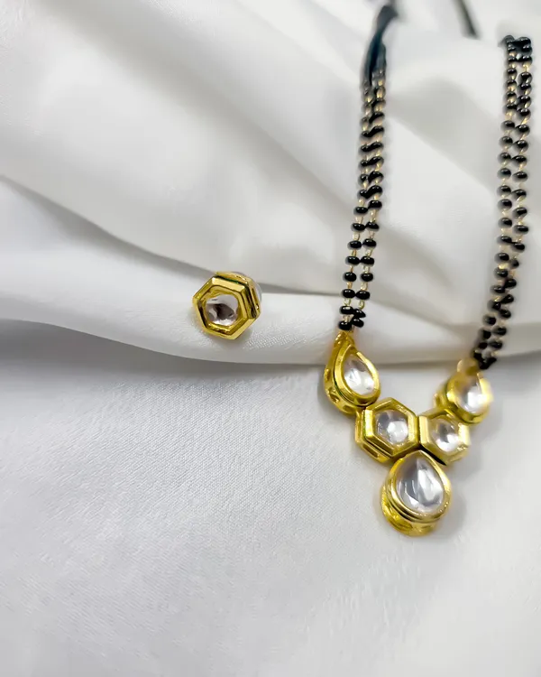 Kundan_Elegance_Mangalsutra