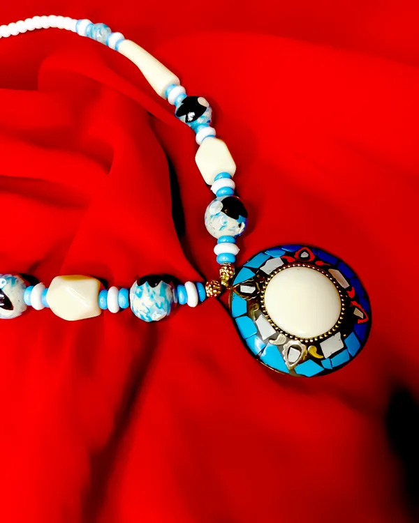 Ethereal_Medallion_Necklace________________________(Variable-2)