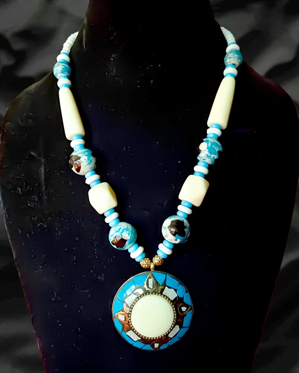 Ethereal_Medallion_Necklace________________________(Variable-2)