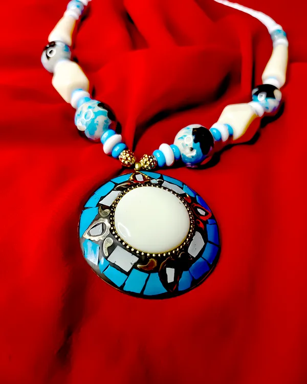Ethereal_Medallion_Necklace________________________(Variable-2)