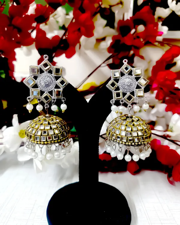 Golden_Grace_Jhumkis_Earrings