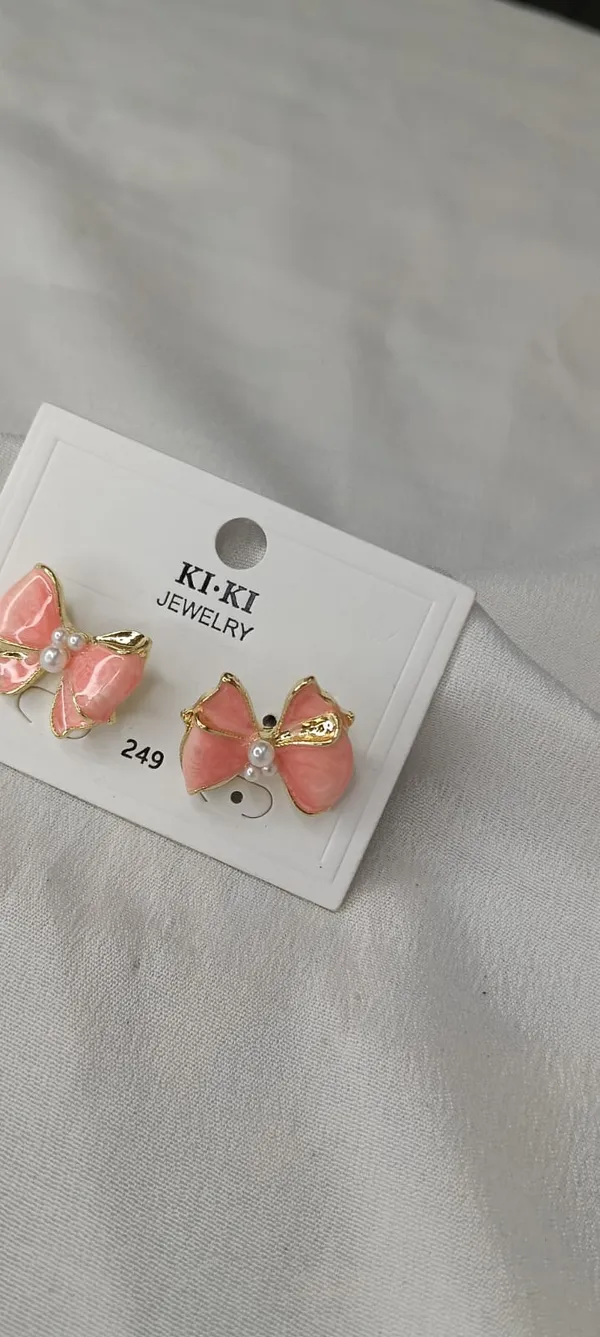 Pink_Pearl_Bow_Studs_Earrings__[Variable-2]