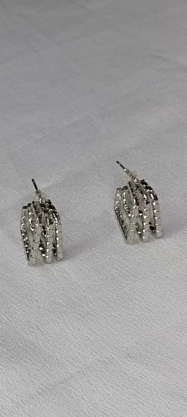 Silver_Prism_Studs_Earrings_[Variable-1]