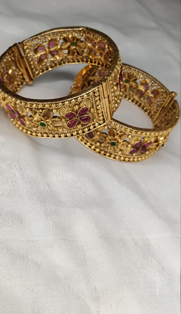 Gulbahar_Floral_Kangan
