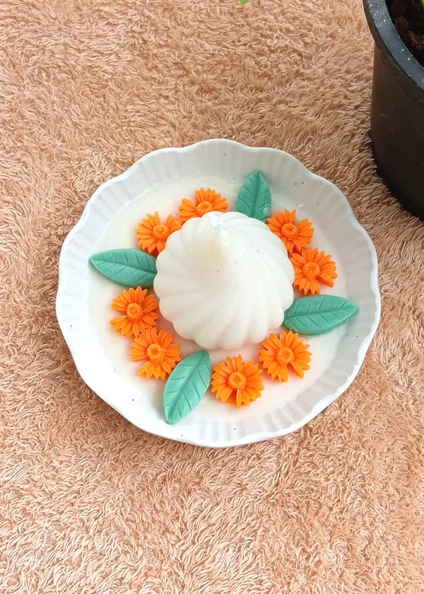 Buy_Bappa_Blessings_Modak_Candle_Online_India_|_Handmade_Floral_Soy_Wax_Candle_|_Mishri_Misthi_Blessing_Candles