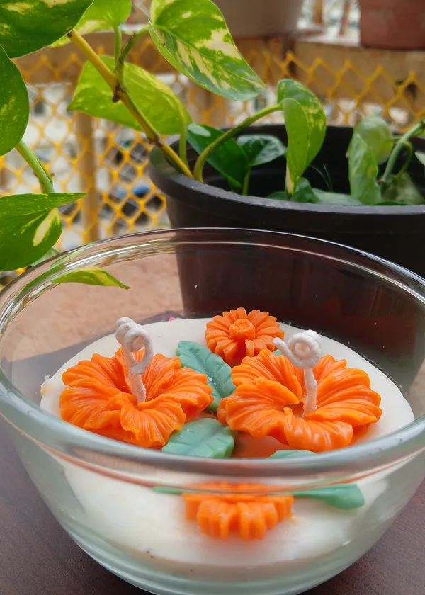 Orange_Hibiscus_Flower_Bowl_Candle_with_Green_Leaf_Wax_Melts_|_Decorative_Glass_Candle
