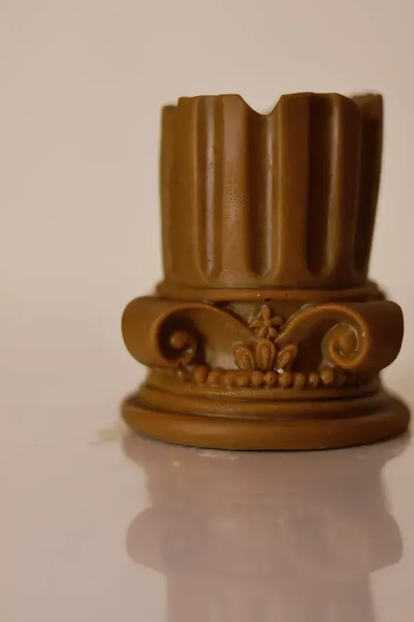 Buy_Roman_Greek_Pillar_Candle_Online_India_|_Sandalwood_Scented_Handmade_Decorative_Candle_|_Mishri_Misthi_Blessing_Candles