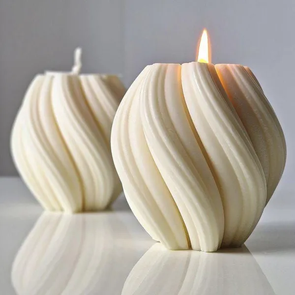Swirl_Wax_Eco-Friendly_Candle