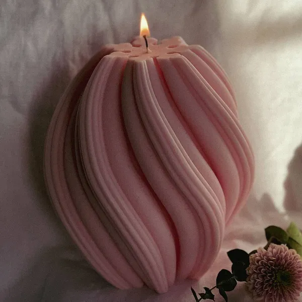 Swirl_Wax_Eco-Friendly_Candle
