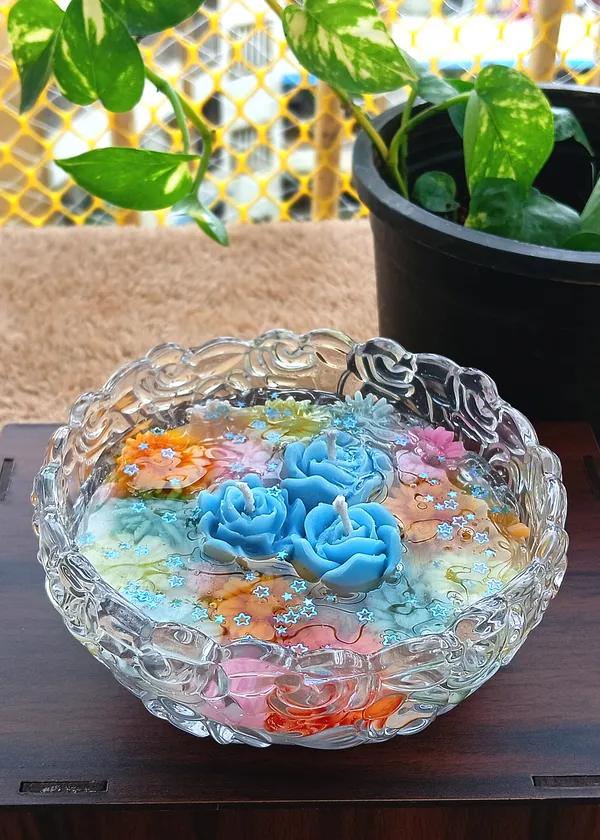 Buy_Rainbow_Rose_Blossom_Bowl_Candle_Online_India_|_Handmade_Floral_Soy_Wax_Candle_|_Mishri_Misthi_Blessing_Candles