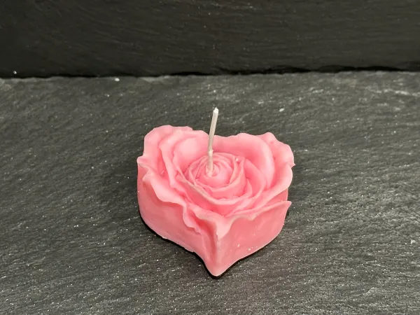 Buy_3D_Heart_Rose_Candle_Online_India_|_Rose_Scented_Handmade_Romantic_Candle_Gift_|_Mishri_Misthi_Blessing_Candles