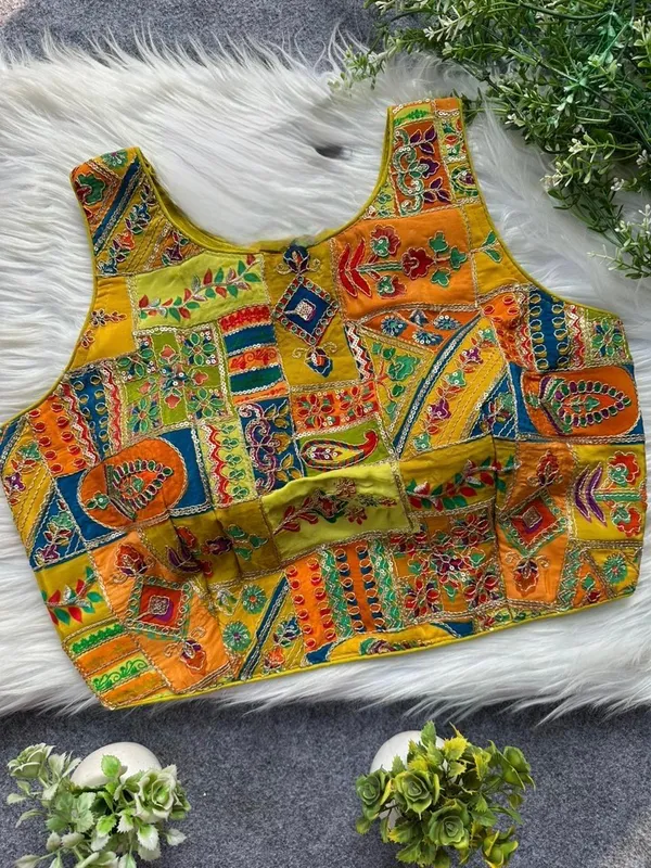 Elegant_Ethnic_Blouse_Collection