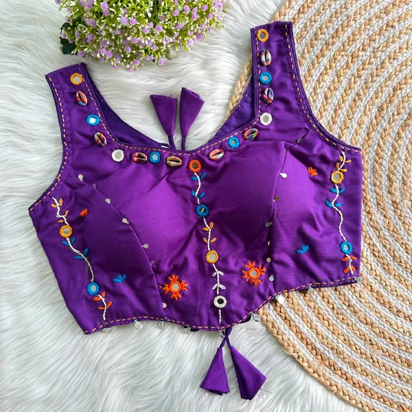 A_blouse_made_to_twirl,_sparkle,_and_stand_out_this_Navratri!