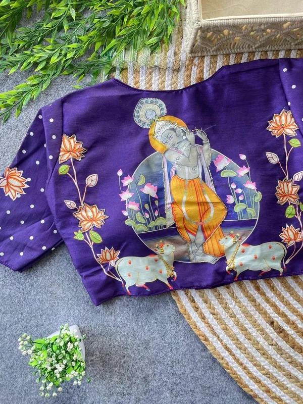 A_statement_blouse_with_soulful_traditional_detailing