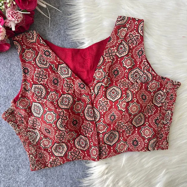Ajrakh_Print_Flexi_Fit_Sleeveless_Blouse