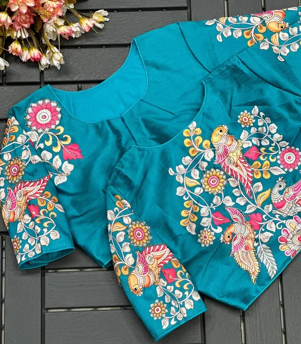 Boutique-Style_Floral_Parrot_Blouse
