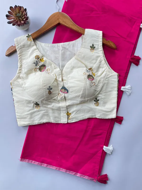 Chanderi_saree_with_floral_embroidery_blouse.