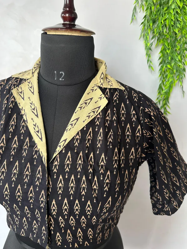 Classic_Ikat_Elegance_|_Flexi-Fit_Designer_Blouse