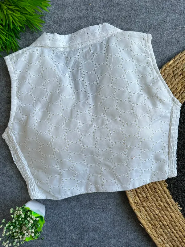 Comfort_Fit_Hakoba_Collar_Blouse