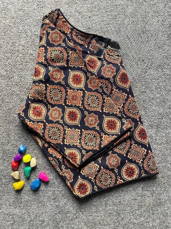 Comfortable_Traditional_Wear