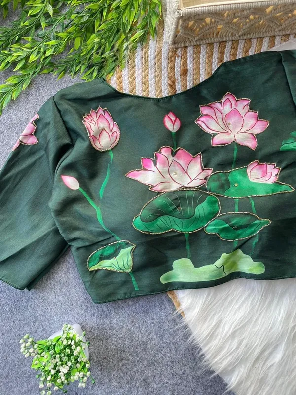 Designer_Ethnic_Blouse_with_Floral_Artwork