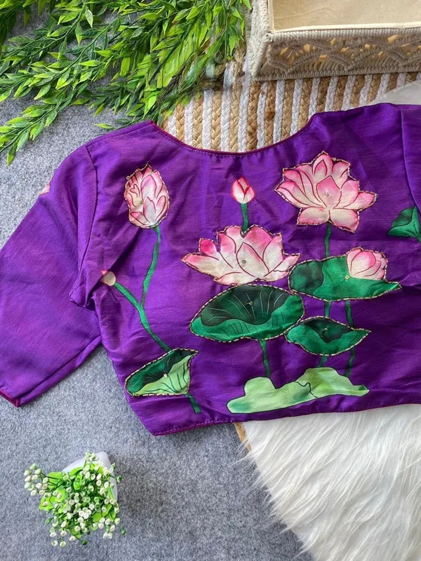 Designer_Ethnic_Blouse_with_Floral_Artwork