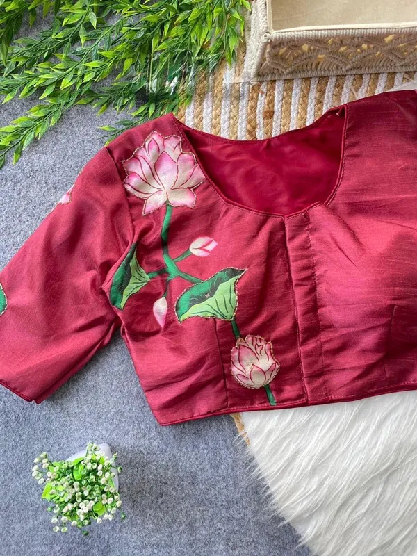 Designer_Ethnic_Blouse_with_Floral_Artwork