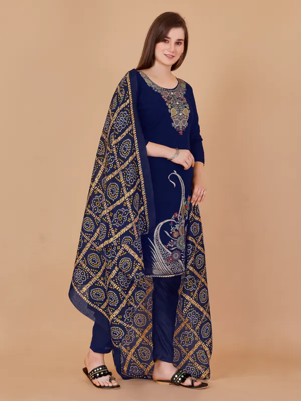 Designer_Ethnic_Suit_Fabric_Set_with_Thread_Embroidery_and_Bandhej_Dupatta
