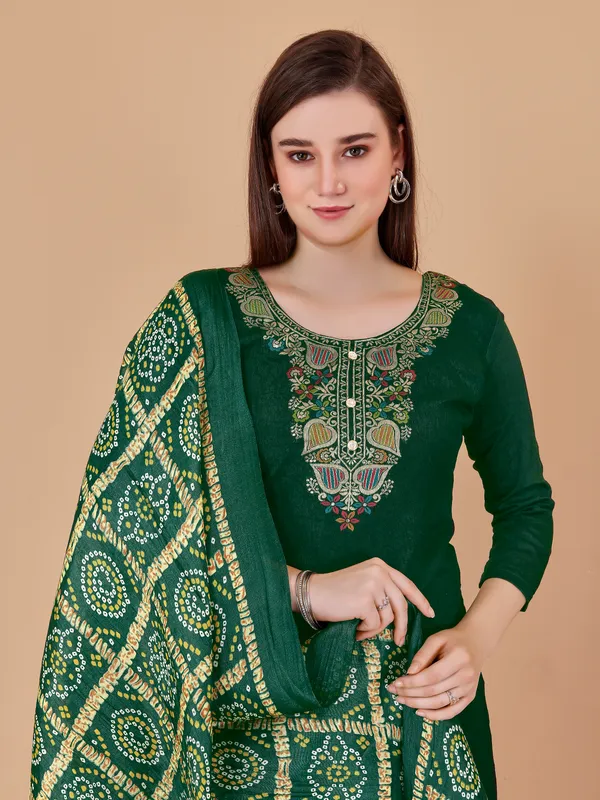 Designer_Ethnic_Suit_Fabric_Set_with_Thread_Embroidery_and_Bandhej_Dupatta