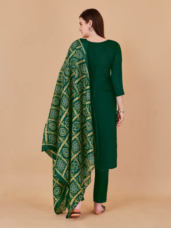 Designer_Ethnic_Suit_Fabric_Set_with_Thread_Embroidery_and_Bandhej_Dupatta