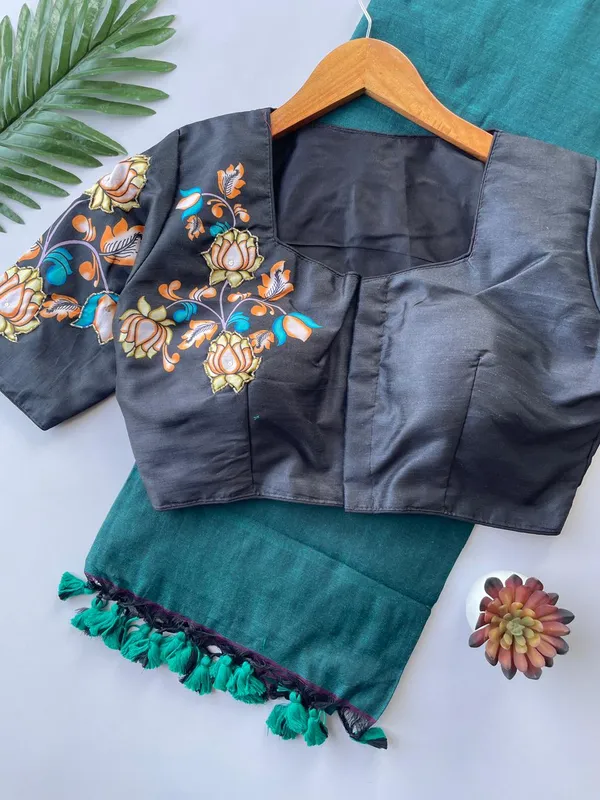 Designer_Handwork_Crafted_Blouse_with_Khadi_Cotton_Saree
