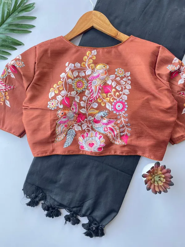 Designer_Handwork_Crafted_Blouse_with_Khadi_Cotton_Saree