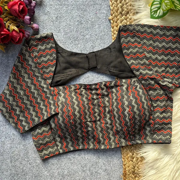 Elegant_Ajrakh_Print_Cutout_Back_Blouse