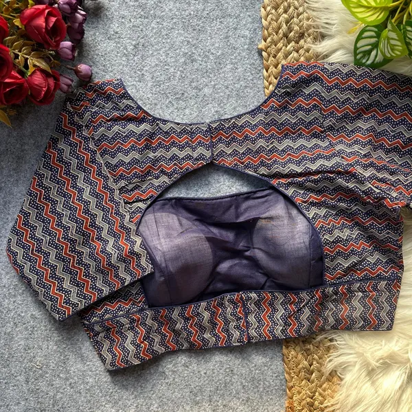 Elegant_Ajrakh_Print_Cutout_Back_Blouse
