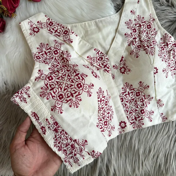 Elegant_Maroon_Floral_Printed_V-Neck_Stretchable_flexifit_Blouse