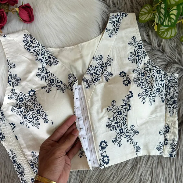 Elegant_Maroon_Floral_Printed_V-Neck_Stretchable_flexifit_Blouse