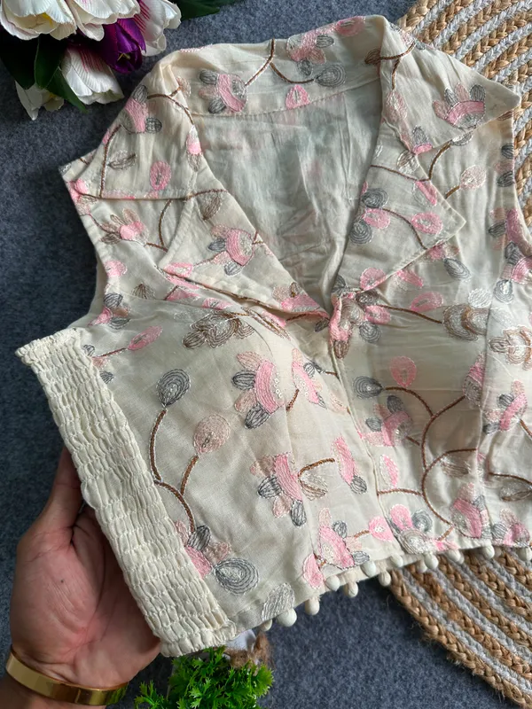 Elegant_Multicolor_Embroidery_FlexiFit_Blouse