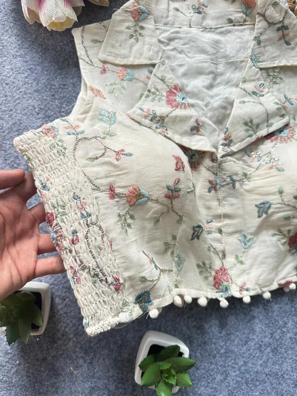 Elegant_Multicolor_Embroidery_FlexiFit_Blouse