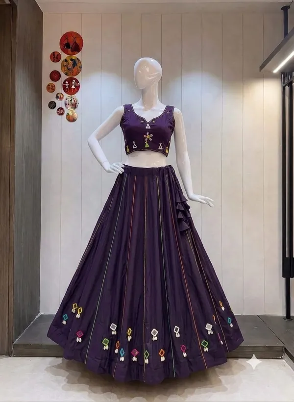 Ethnic_Lehenga_Choli_with_Mirror_Detailing_For_Navratri