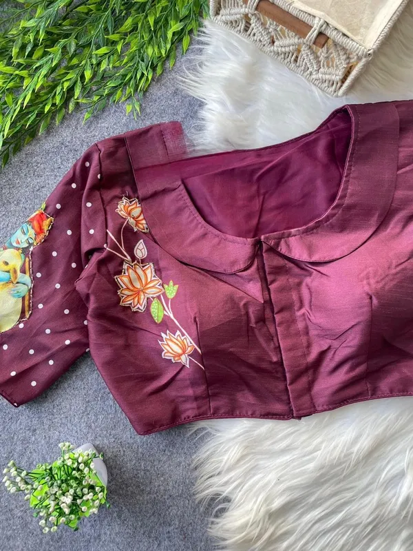Ethnic_Wear_Krishna_Print_Blouse