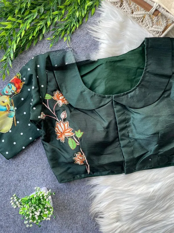 Ethnic_Wear_Krishna_Print_Blouse