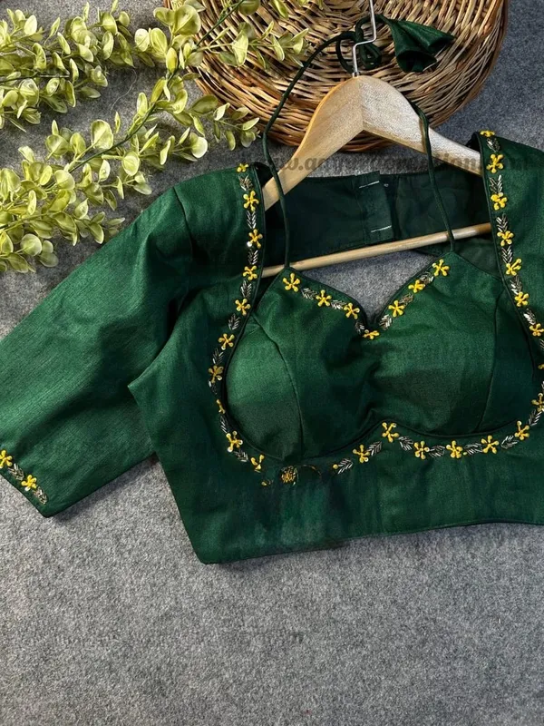 Evaluate_Halter_Neck_Heavy_Banglori_Handcrafted_Work_from_Front_And_Back_of_the_blouse_