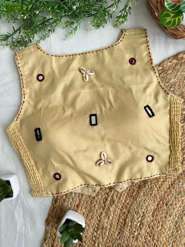 Handcrafted_Koti-Style_Fusion_Navratri__Blouse