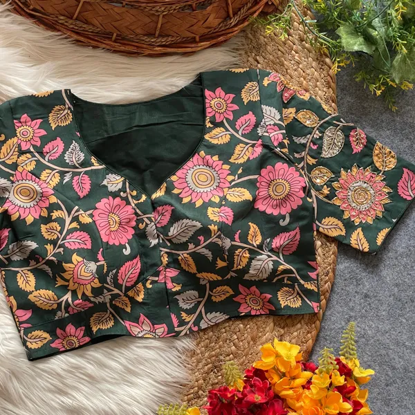 Intricately_Crafted_Peacock_and_Floral_Handwork_Blouse_with_Mirror_&_Zardozi_Detailing