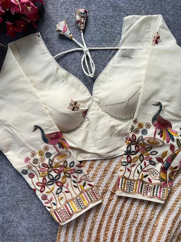 Ivory_Bloom_Designer_Blouse
