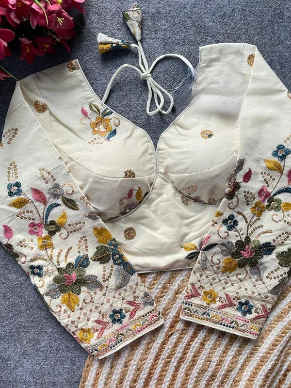 Ivory_Bloom_Designer_Blouse