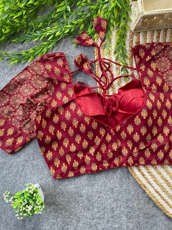 Perfectly_stitched_Ajrakh_print_blouses_that_complete_your_saree.